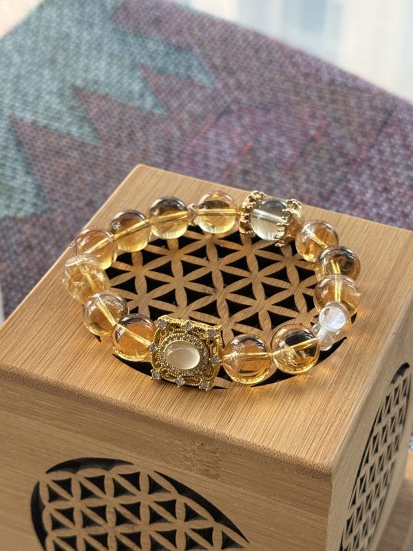Amber - Gold Firefly Bracelet