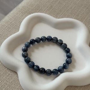 Blue Kyanite Crystal Bracelet - Natural Beaded Jewelry for Throat Chakra Healing, Communication Enhancement, Energy Alignment, Elegant Crystal Accessory